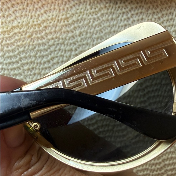 Versace Sunglases gold Mod X99/P Col N30/433 - Picture 3 of 9